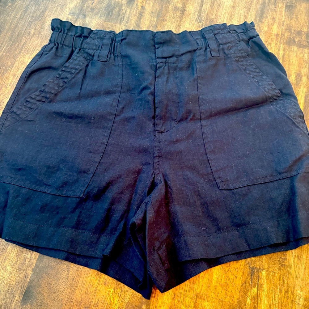 Magaschoni Linen Navy Blue Shorts! Pockets! Elastic Waist. Excellent condition M